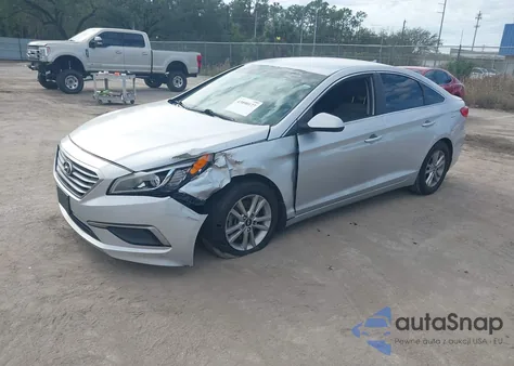 2017 Hyundai Sonata Se z USA, uszkodzony, nr VIN 5NPE24AF3HH460617